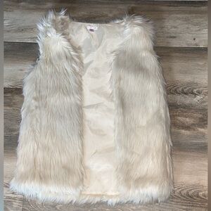 Fur vest